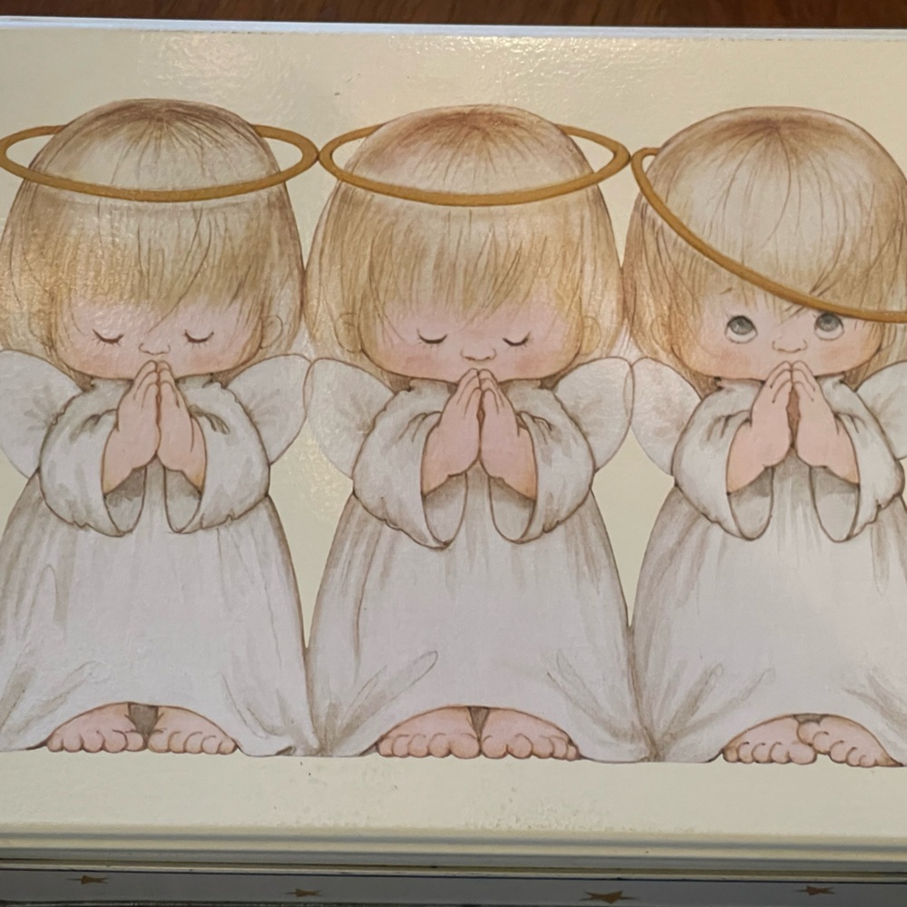 Hallmark Angel Trio Decor - Gold and White